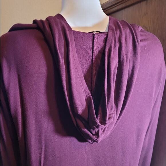 Express One Eleven Burgundy Cropped Hoodie Sweatshirt Sz Small Sporty Athleisure - Picture 4 of 10